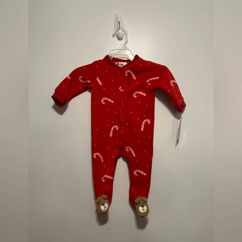 NWT Monkey Bars Unisex Christmas Pyjama One piece Size 3/6 months